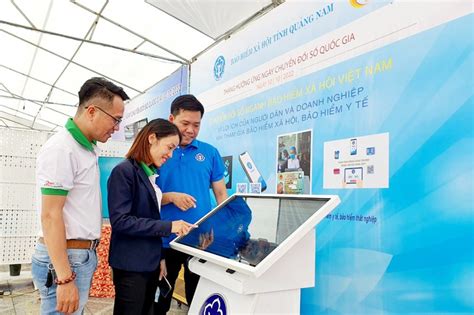 Bảo Hiểm Xã Hội Việt Nam .